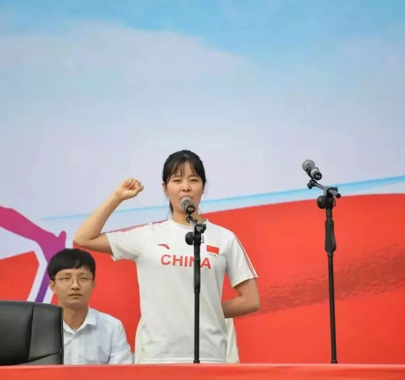 学生团体操队形图片_团体操动作编排_团体操展示