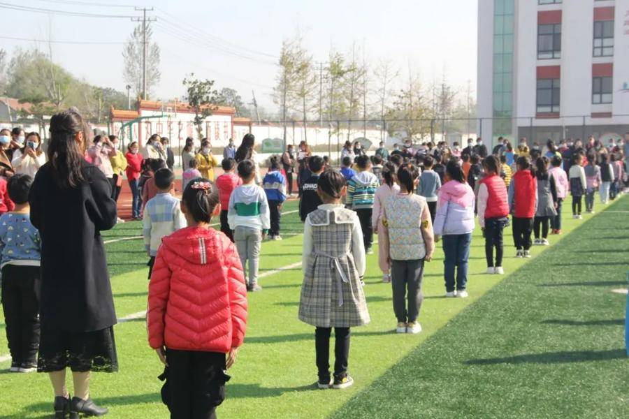 小学生礼貌体操_小学生礼仪广播体操_小学生礼仪操口号