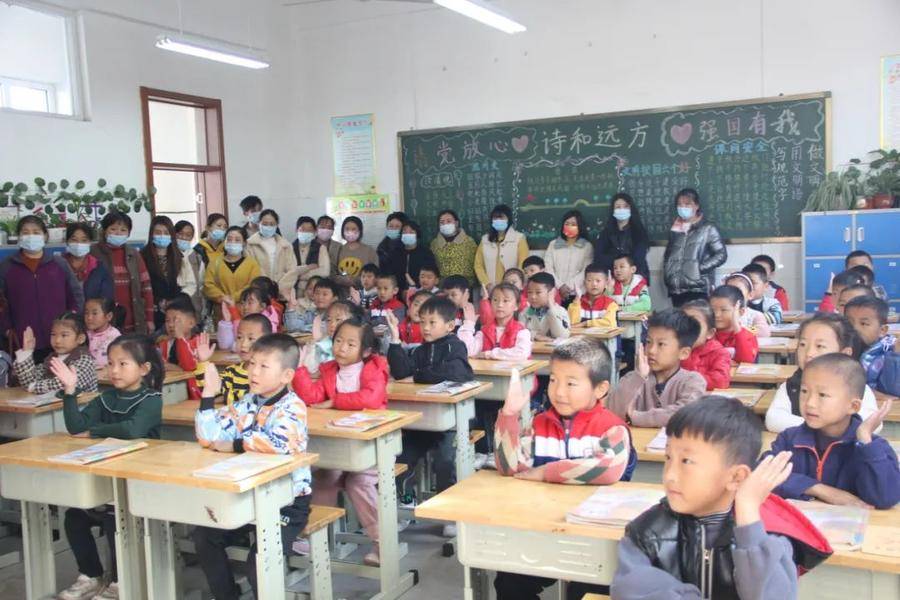 小学生礼仪广播体操_小学生礼貌体操_小学生礼仪操口号