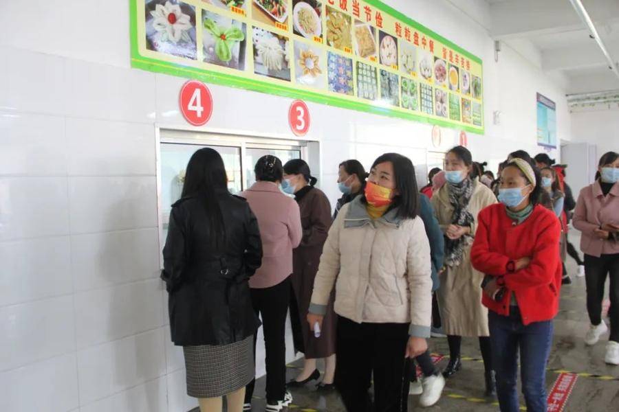 小学生礼仪操口号_小学生礼貌体操_小学生礼仪广播体操