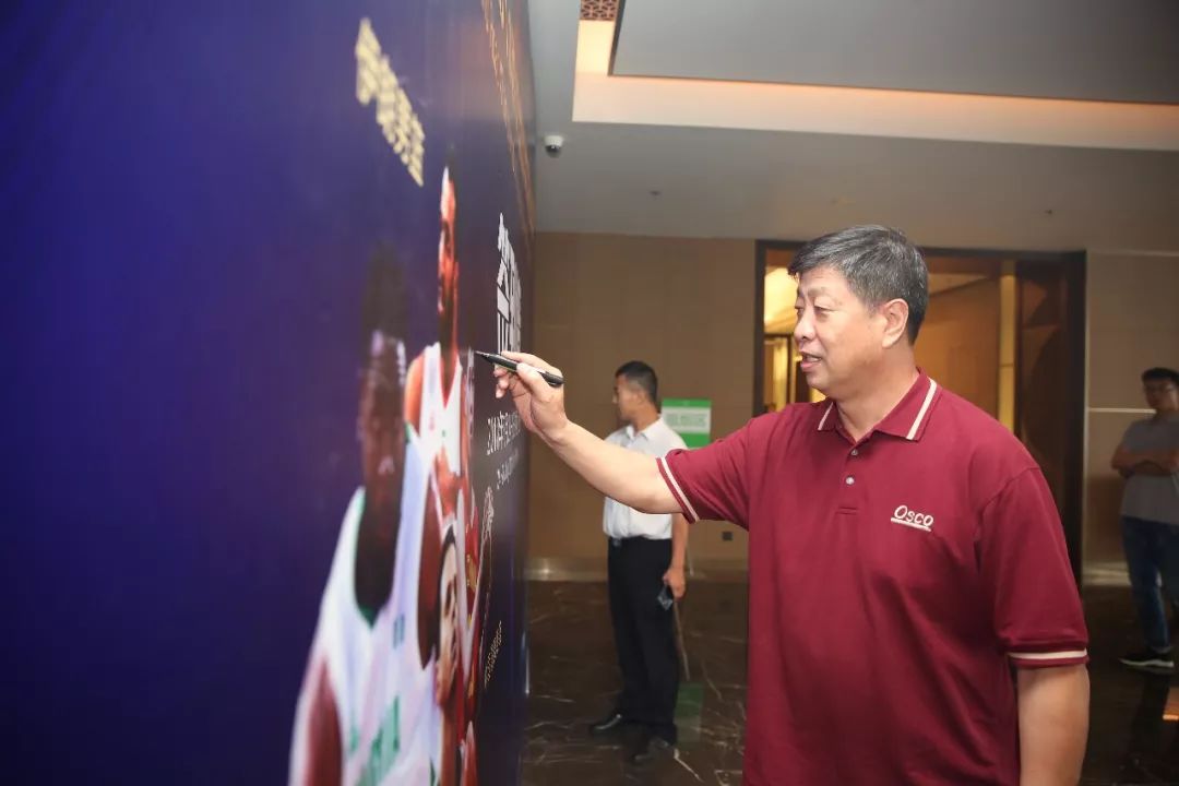 古城篮球球员冠军有哪些_古城篮球冠军有哪些球员_古城篮球球员冠军有谁