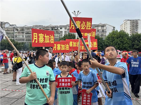 贵州篮球参赛规则是什么_篮球比赛贵州_贵州省篮球争霸赛
