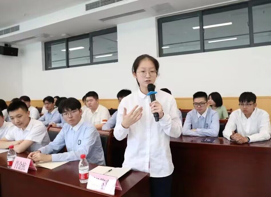 重庆篮球最强高中生_重庆高中校园篮球赛冠军_重庆高中篮球比赛