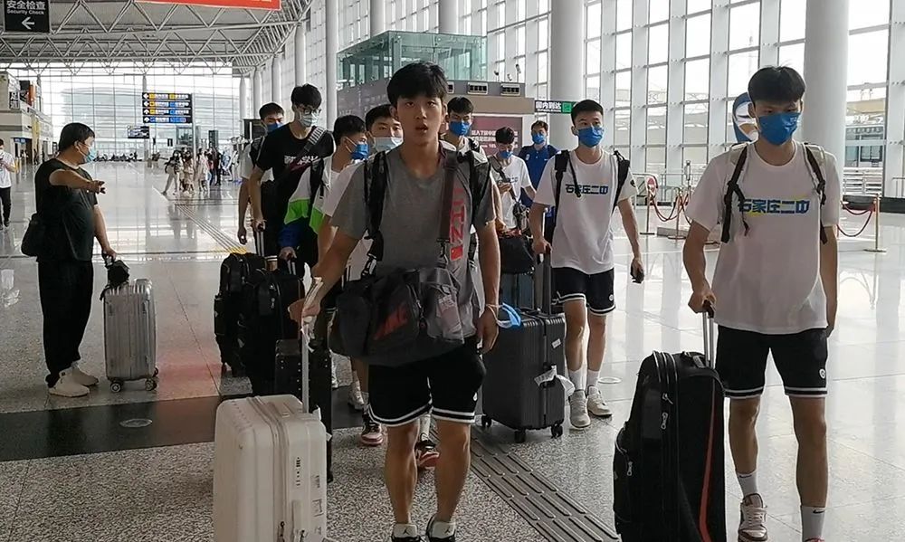 重庆高中篮球锦标赛_重庆高中校园篮球赛冠军_2020重庆高中篮球联赛