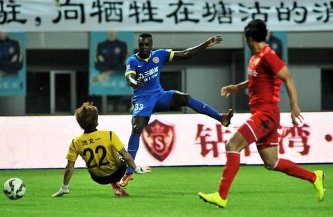 延边足球历史纪录_延边足球队五十年图片_延边足球历史百年