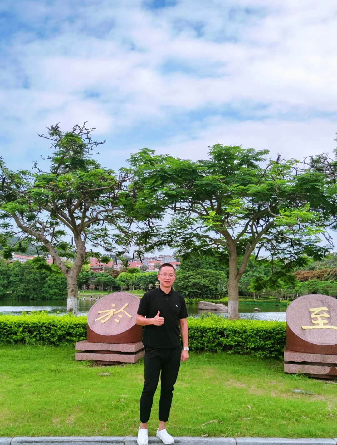 大学冠军和荣誉证书足球_大学冠军和荣誉证书足球_大学冠军和荣誉证书足球