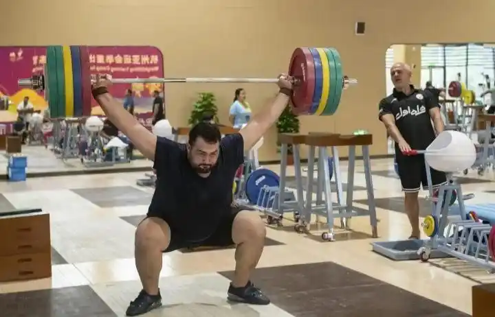 江津举重亚洲冠军_亚洲举重冠军才力_亚洲举重锦标赛男子