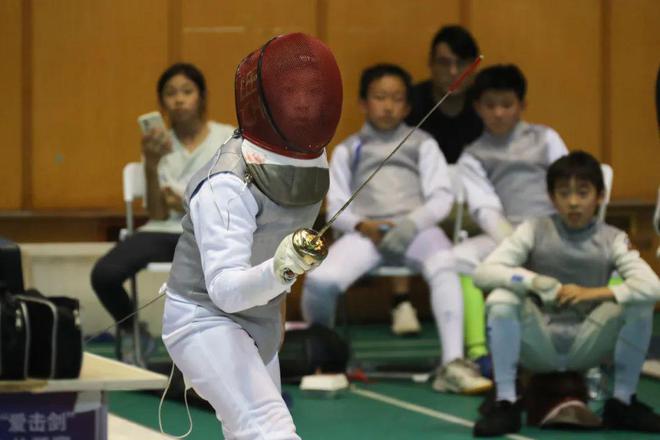 柳州市击剑比赛冠军有哪些_柳州击剑馆_柳州击剑培训费用